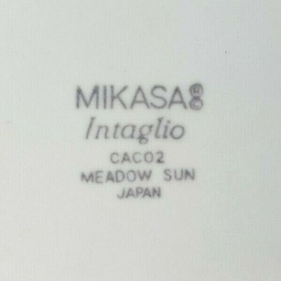 Mikasa Intaglio Meadow Sun 8" Gravy Boat w/ Detached Underplate CAC02 pink taupe - Picture 8 of 9